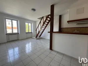 Appartement à NOGENTEL (02400)