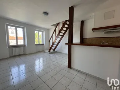 Appartement à NOGENTEL (02400)