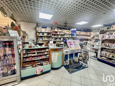 Boutique/Local commercial à BEAUCAIRE (30300)