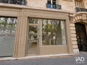 Boutique/Local commercial à PARIS (75015)