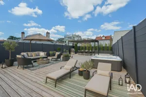 Maison à SAINT-CLOUD (92210)