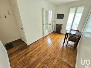 Apartment at PARIS (75012)