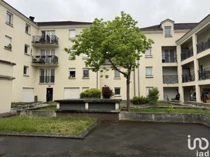 Appartement à BUSSY-SAINT-GEORGES (77600)