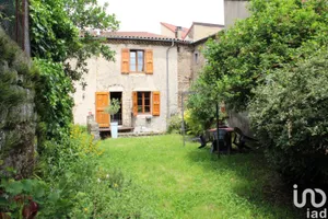 Maison à LANGOGNE (48300)