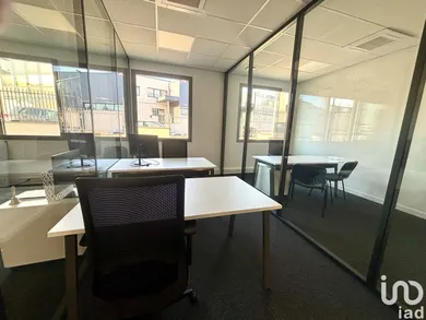 Bureaux à CHAMPAGNE-AU-MONT-D'OR (69410)