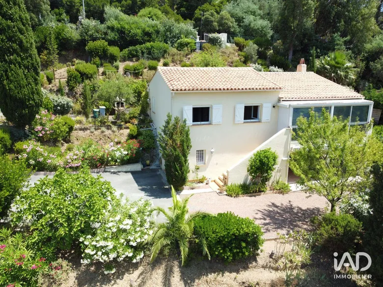Maison 7 pièces 127 m² · à Les Issambres · 127 m² · 629 000 €