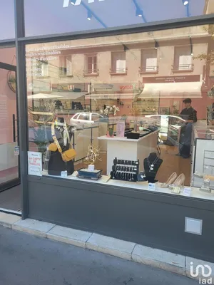 Commercial at TOURS (37000)