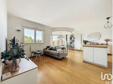 Apartment in POISY (74330)