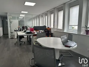 Bureaux à PARIS (75015)