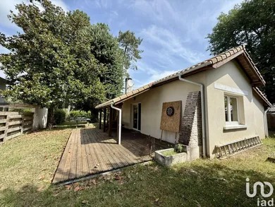 House in AZUR (40140)