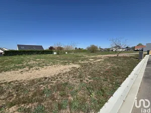 Land at VINEUIL (41350)