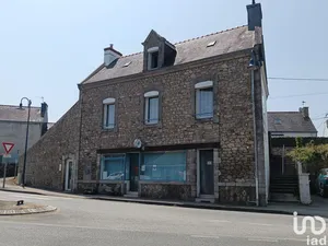 Commercial at BELZ (56550)