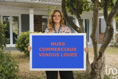 Boutique/Local commercial à TAILLADES (84300)