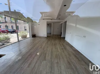 Commercial in CASTELGINEST (31780)
