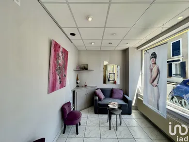 Commercial in SEINE-PORT (77240)