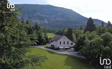 Campground at ST PIERRE D'ARGENÇON (05140)