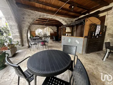 Bar-brasserie à CASTELSAGRAT (82400)