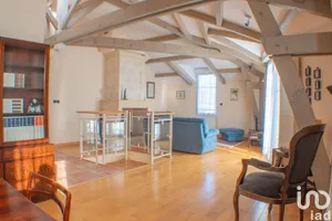 Apartment in LA ROCHELLE (17000)