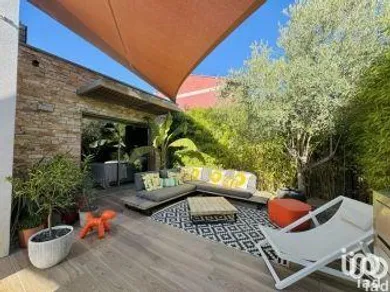 House at SANARY-SUR-MER (83110)