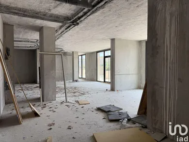 Business asset at TOULON (83000)