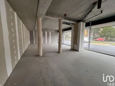 Commercial at CAHORS (46000)