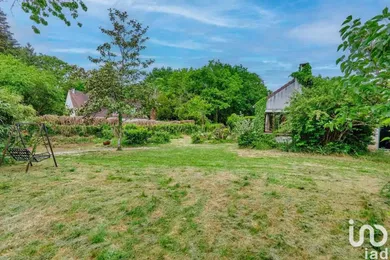 Maison de village à BONNELLES (78830)