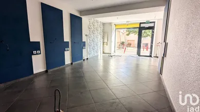 Boutique/Local commercial à MONTMEYRAN (26120)