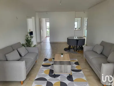 Appartement à SAINT-DENIS (97400)