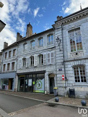 Appartement à BAUME-LES-DAMES (25110)