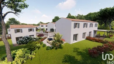 House in ROCBARON (83136)