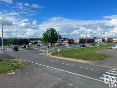 Commercial in SAINT-VALLIER (71230)