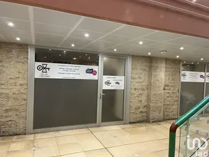 Commercial walls at DIJON (21000)