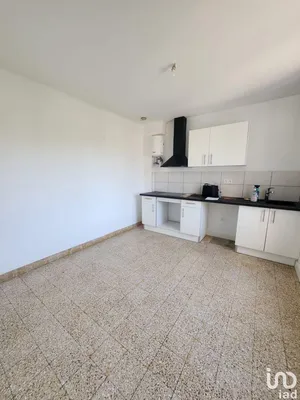 Appartement à MONTREUIL-AUX-LIONS (02310)