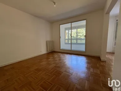 Apartment in ÉCULLY (69130)