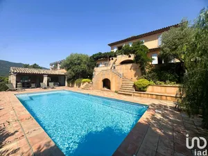 Maison à LE PLAN DE LA TOUR (83120)