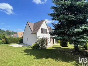 Maison à CHEVREUSE (78460)