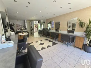 Boutique/Local commercial à FRÉJUS (83600)