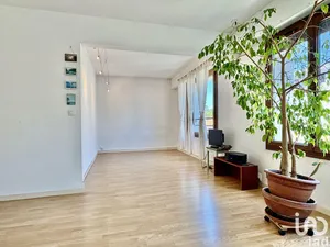 Appartement à MÉRIGNAC (33700)