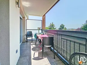 Apartment at ROSNY-SOUS-BOIS (93110)