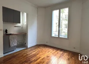 Apartment at PARIS (75015)