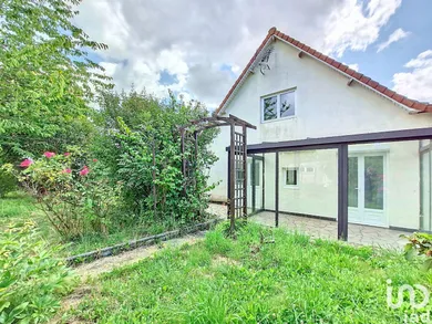 House at MOUCHIN (59310)