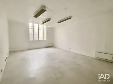 Boutique/Local commercial à LIBOURNE (33500)