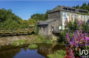 Boutique/Local commercial à LA GACILLY (56200)