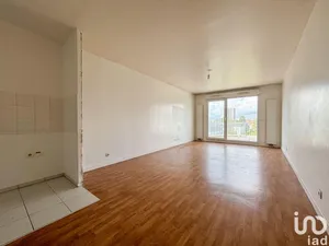 Appartement à L'HAŸ-LES-ROSES (94240)