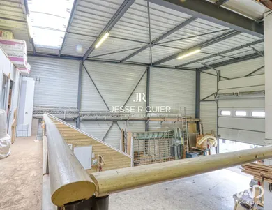 Business asset in ANDILLY (95580)