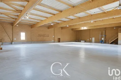 Boutique/Local commercial à SAINT-CLAIR-DE-LA-TOUR (38110)
