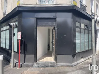 Commercial at BAGNOLET (93170)