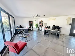 Murs commerciaux à SANARY-SUR-MER (83110)