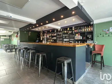Bar-brasserie à CROIX (59170)