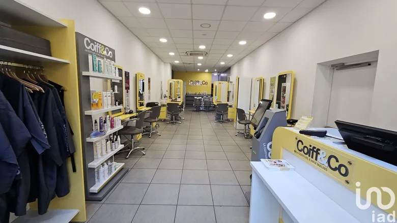 Local commercial 64 m² · à Marseille · 64 m² · 70 000 €